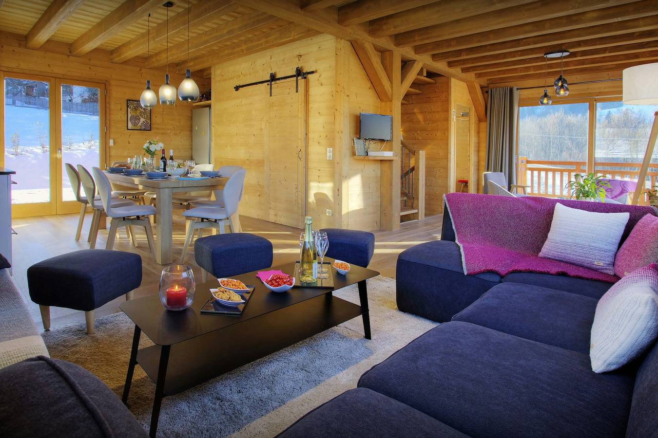 Stylish Valmorel chalet for 10 - sauna & sunny terraces - Ovo Network in Les Avanchers-Valmorel, Le Grand Domaine
