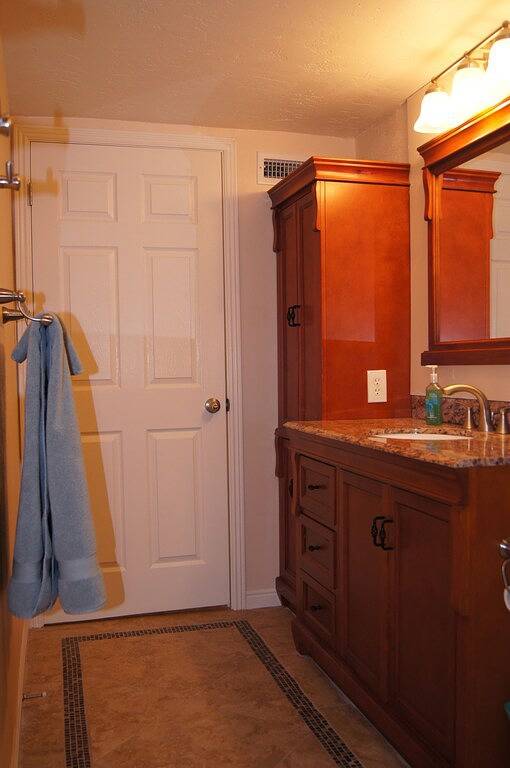 Vacation rental for 8 people, with terrace and yard as well as pool in Utah