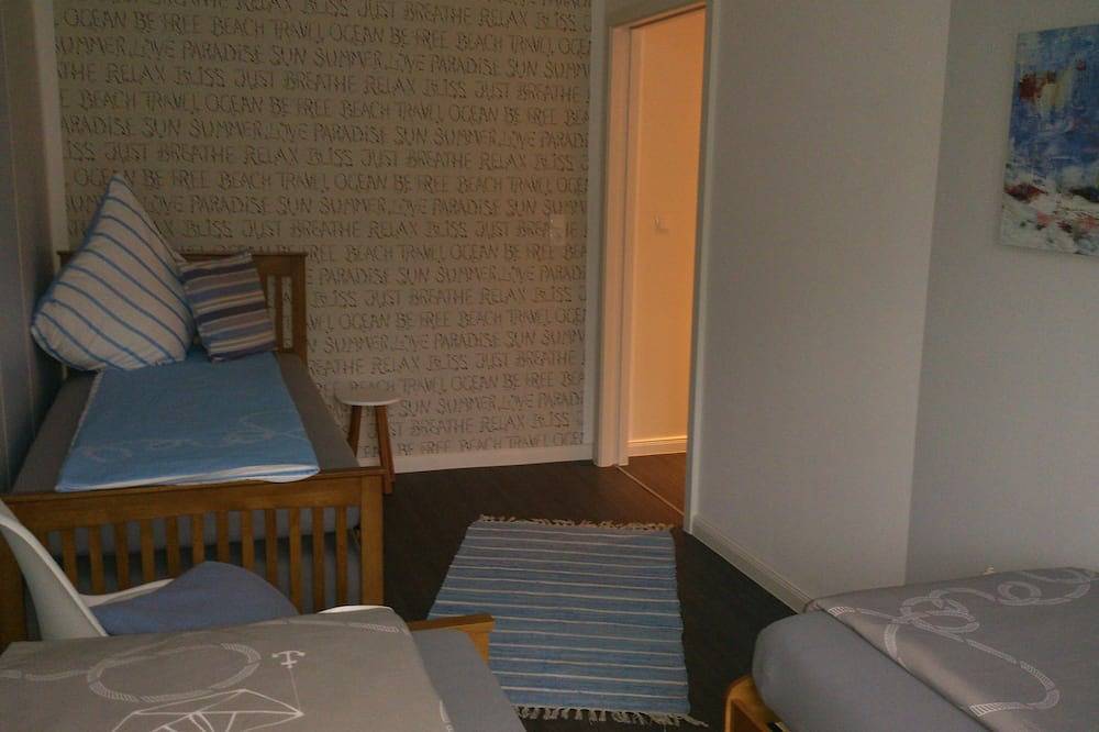 Ganze Wohnung, Fewo3 \"Patio 1 -3\" zentral,Innenhof, 1-22 Personen in Mitte Bremen, Bremen