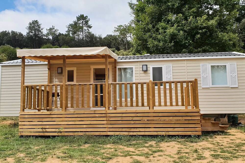 Camping pour 10 Personnes dans Torreilles, Région de Perpignan