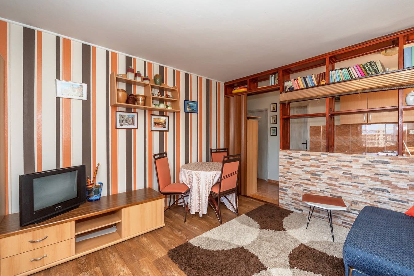 Ganze Wohnung, One bedroom Apartment with sea view in Petrovac na Moru, Opština Budva