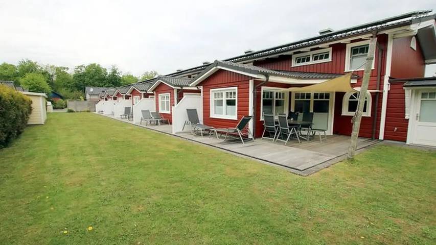 Ferienhaus für 4 Personen, mit Terrasse und Sauna sowie Garten, mit Haustier - 1