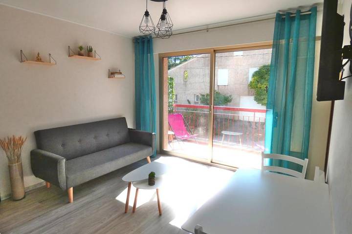 Gîte pour 2 personnes, avec balcon dans Casino de Greoux les Bains - 4