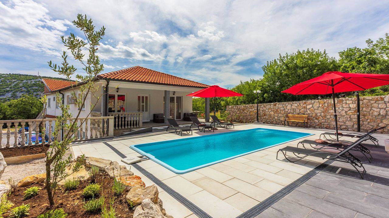 Ganze Ferienwohnung, Ferienwohnung für 8 Personen (100 m²) in Bribir in Bribir, Primorje-Gorski Kotar