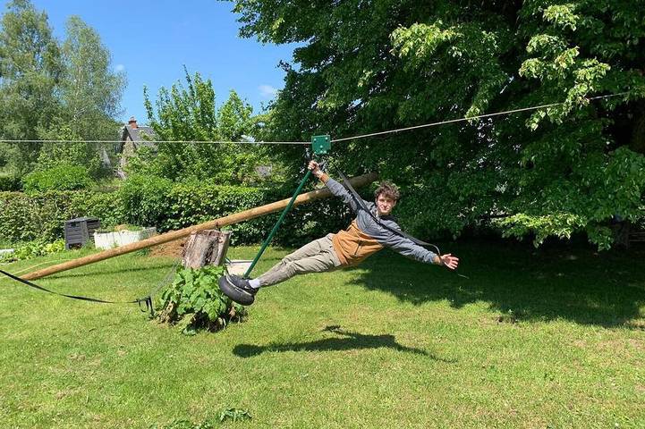 Location de vacances pour 15 personnes, avec jardin, animaux acceptés dans Saint-Exupéry-les-Roches