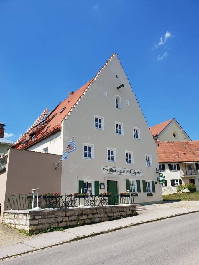 Hotel für 4 Personen, mit Garten und Ausblick - 1