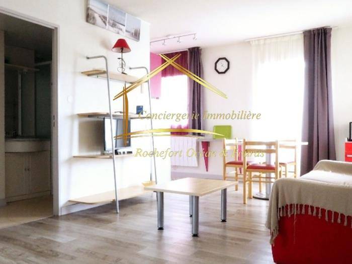 Appartement de vacances entier, Appartement T, parking privé et proche des thermes - 4 pers in Rochefort, Région de Rochefort