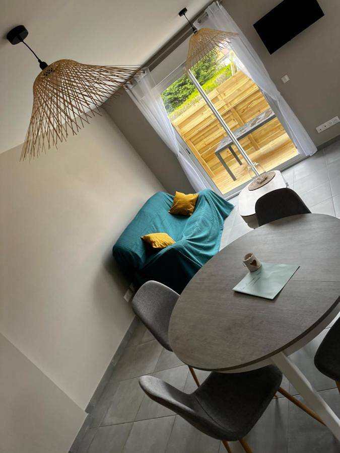 Gîte pour 6 personnes, avec terrasse