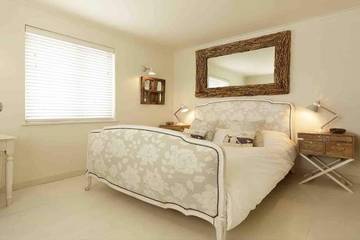 Beach House for 7 People in West Wittering, West Sussex, Photo 2