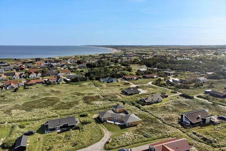 Ferienhaus für 8 Personen, mit Terrasse und Pool sowie Sauna in Dänemark