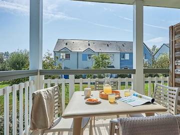 Camping pour 4 Personnes dans Courseulles-sur-Mer, Côte de Nacre, Photo 1