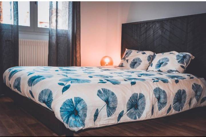 Entire apartment, Le Lotus - avec place de parking in Annecy, Annecy (commune)