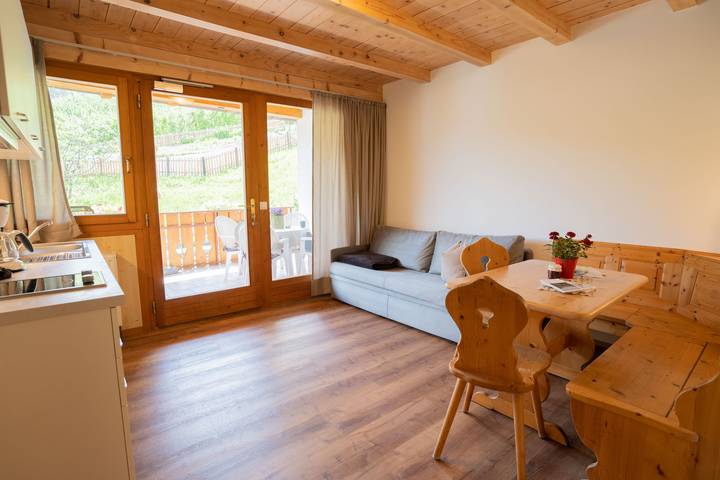 Ferienwohnung für 4 Personen, mit Garten in Lana - 2