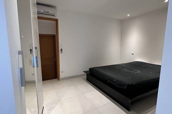 Gîte pour 4 personnes, avec terrasse à Fourques - 4