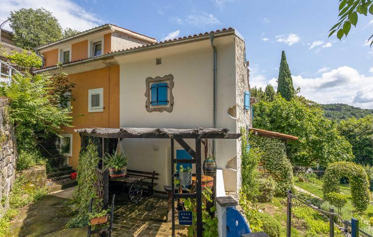 Ferienhaus für 4 Personen, mit Terrasse in Rijeka - 2