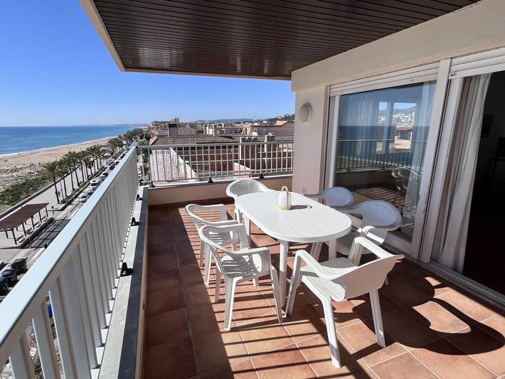 Ganze Ferienwohnung, Großzügige Ferienwohnung direkt am Meer mit traumhaftem Ausblick in Platja de l'Estany - el Mas Mel (Calafell), Calafell
