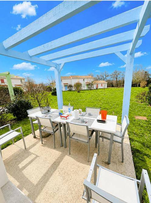 Maison d’hôte pour 6 personnes, avec piscine et terrasse
