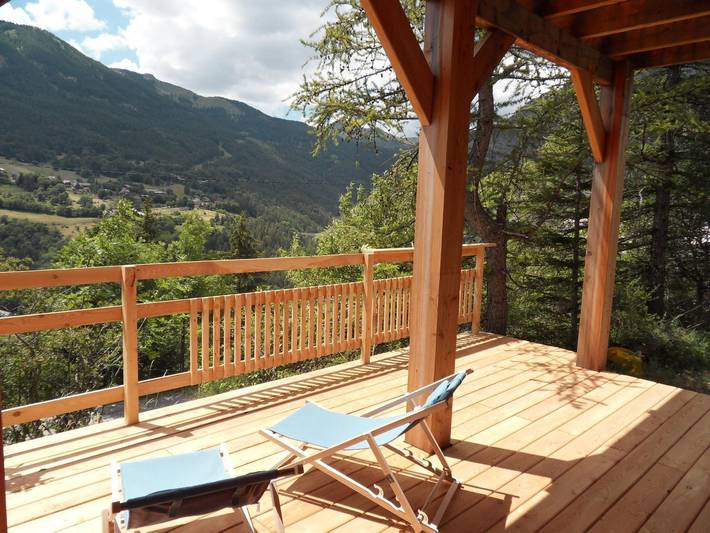 Chalet pour 4 personnes, avec Terrasse et Jardin à Allos