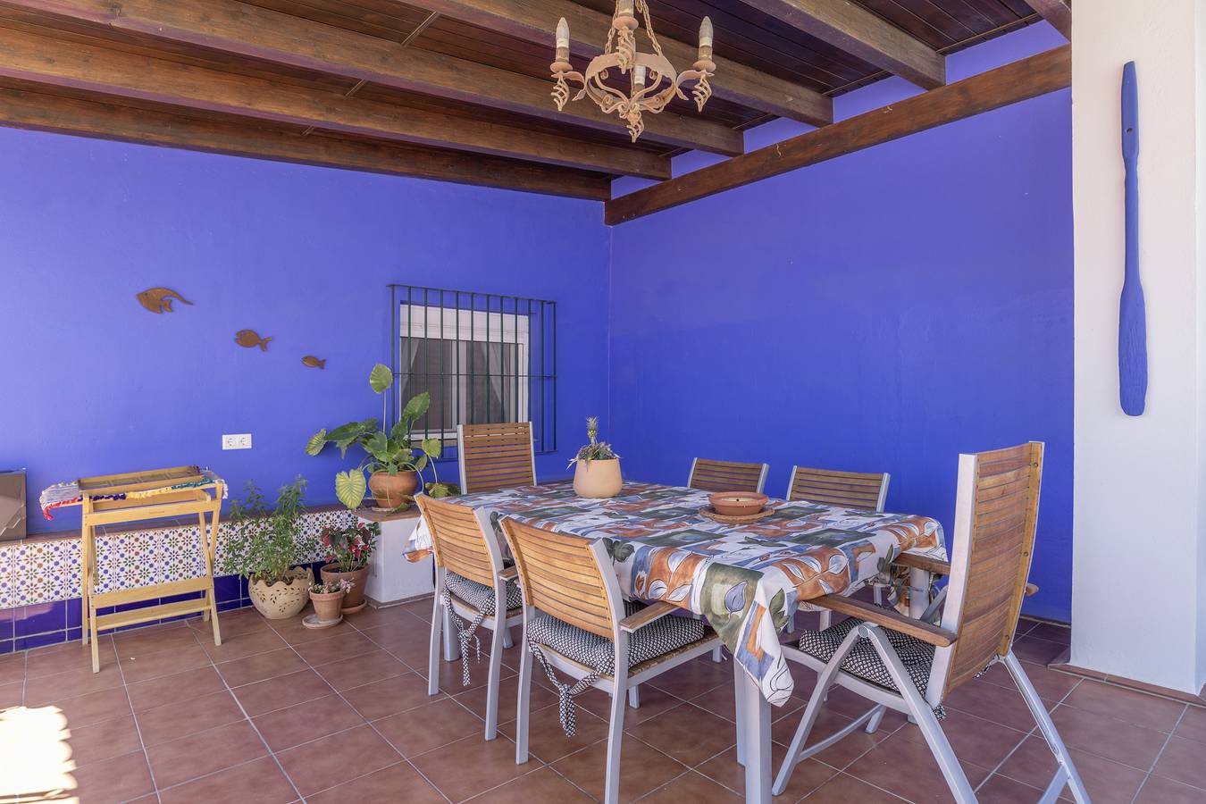 Apartamento entero, Apartamento 'Casa Azul' con terraza compartida y Wi-Fi in Barbate, Costa de la Luz