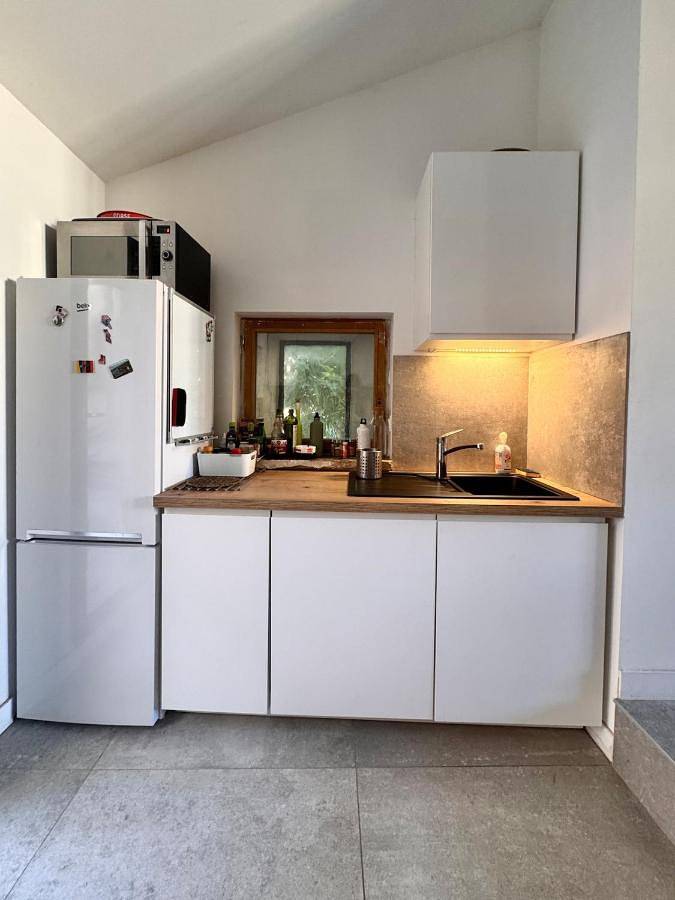 Two-Bedroom House in Cournonterral, Côte méditerranéenne (France)