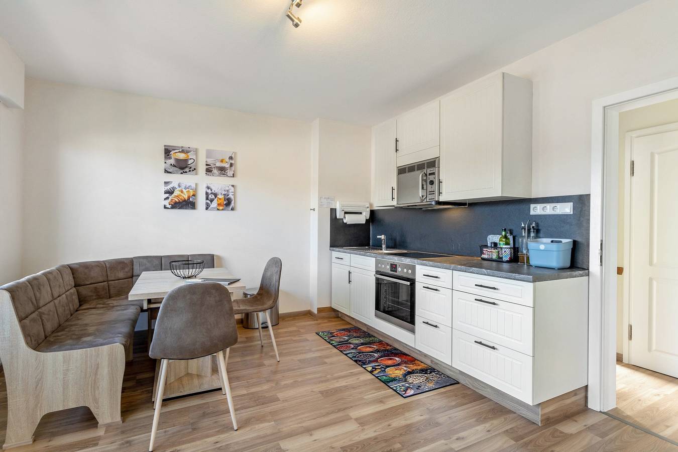 Ganze Wohnung, Ferienwohnung im Obergeschoss mit privatem Balkon und Internet in Brilon, Hochsauerlandkreis