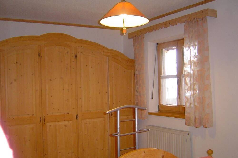 Ganze Wohnung, Ferienwohnung im Haus Christine in Sankt Oswald-Riedlhütte, Ostbayern
