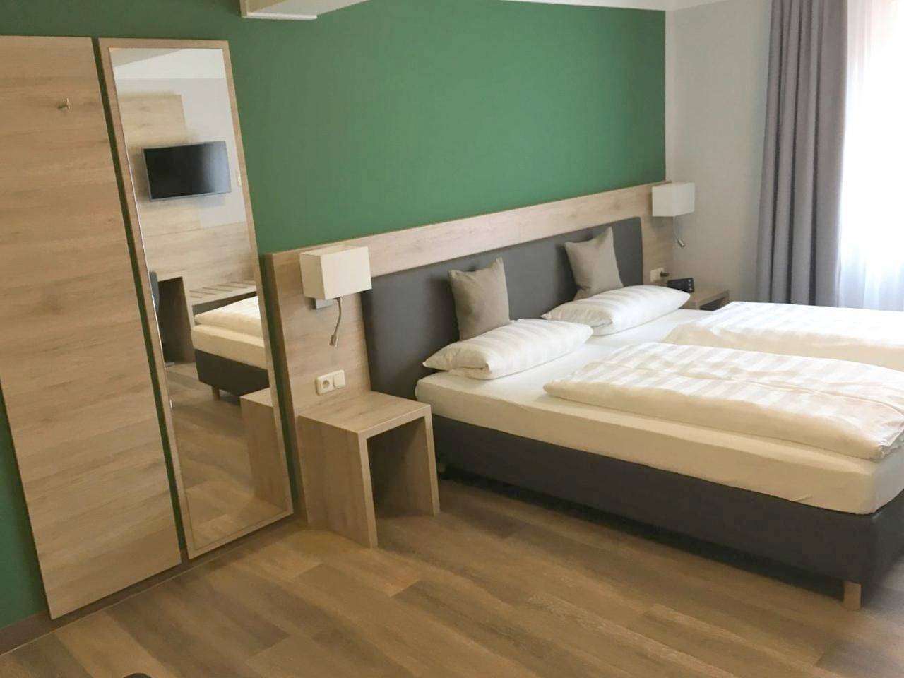 Eberl Hotel-Pension München Feldmoching in Feldmoching, München