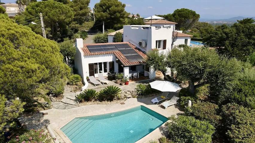 Villa pour 6 personnes, avec piscine et jardin dans Saint-Aygulf - 3