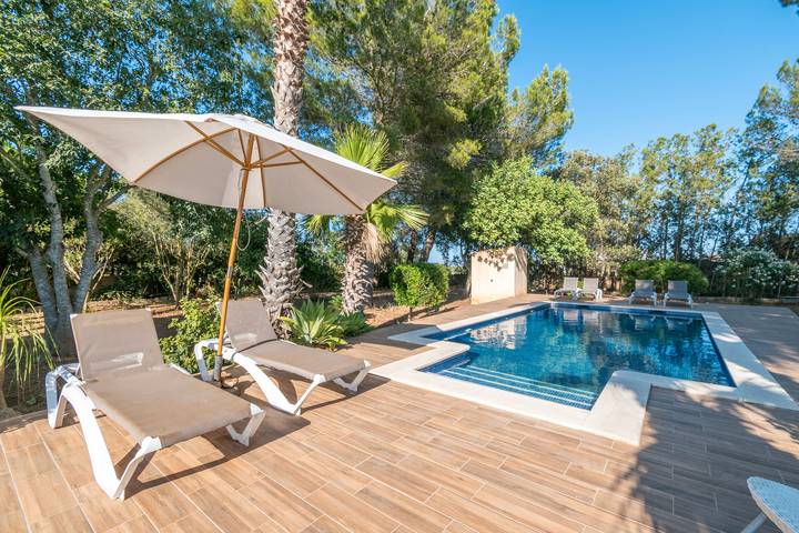 Casa de vacaciones para 4 personas, con jardín en Santa Margalida