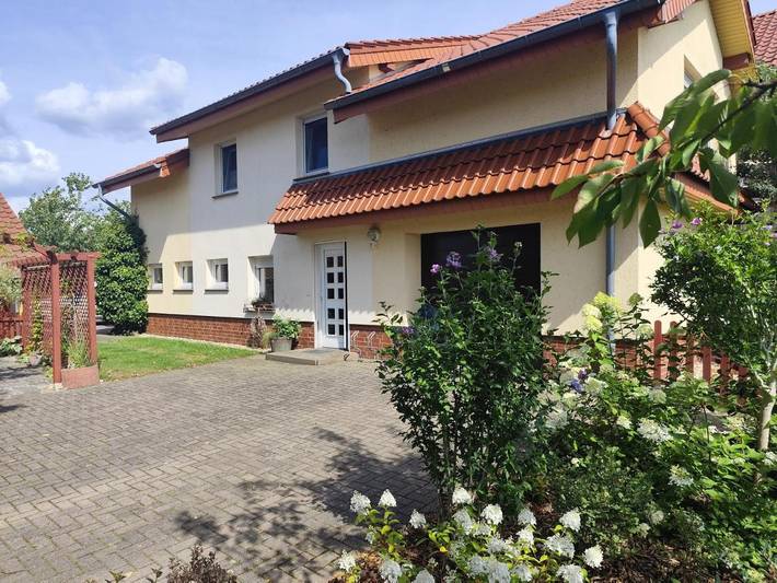Ferienwohnung für 4 Personen, mit Terrasse und Garten sowie Seeblick und Ausblick in Groß Düben