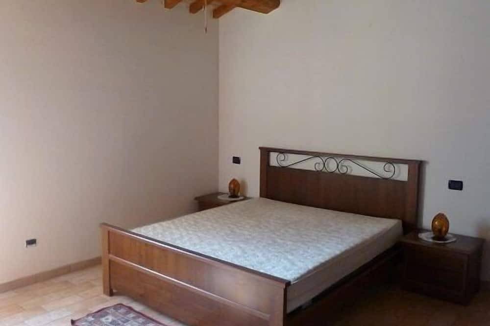 Het overzicht (Palazzo end '700 in de heuvels van Le Marche) in Cingoli, Provincie Macerata