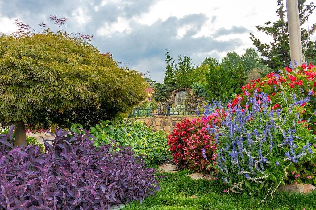 Privater, hundefreundlicher Kurzurlaub mit privatem Whirlpool und herrlichem Bergblick in Chattahoochee National Forest
