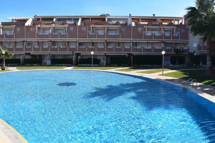 Holiday rental for 6 people, with garden and terrace as well as children pool, child-friendly in El Palmar