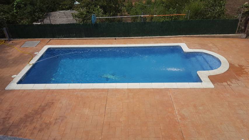 Casa rural para 6 personas, con terraza, Se admiten mascotas en Vidreras - 2