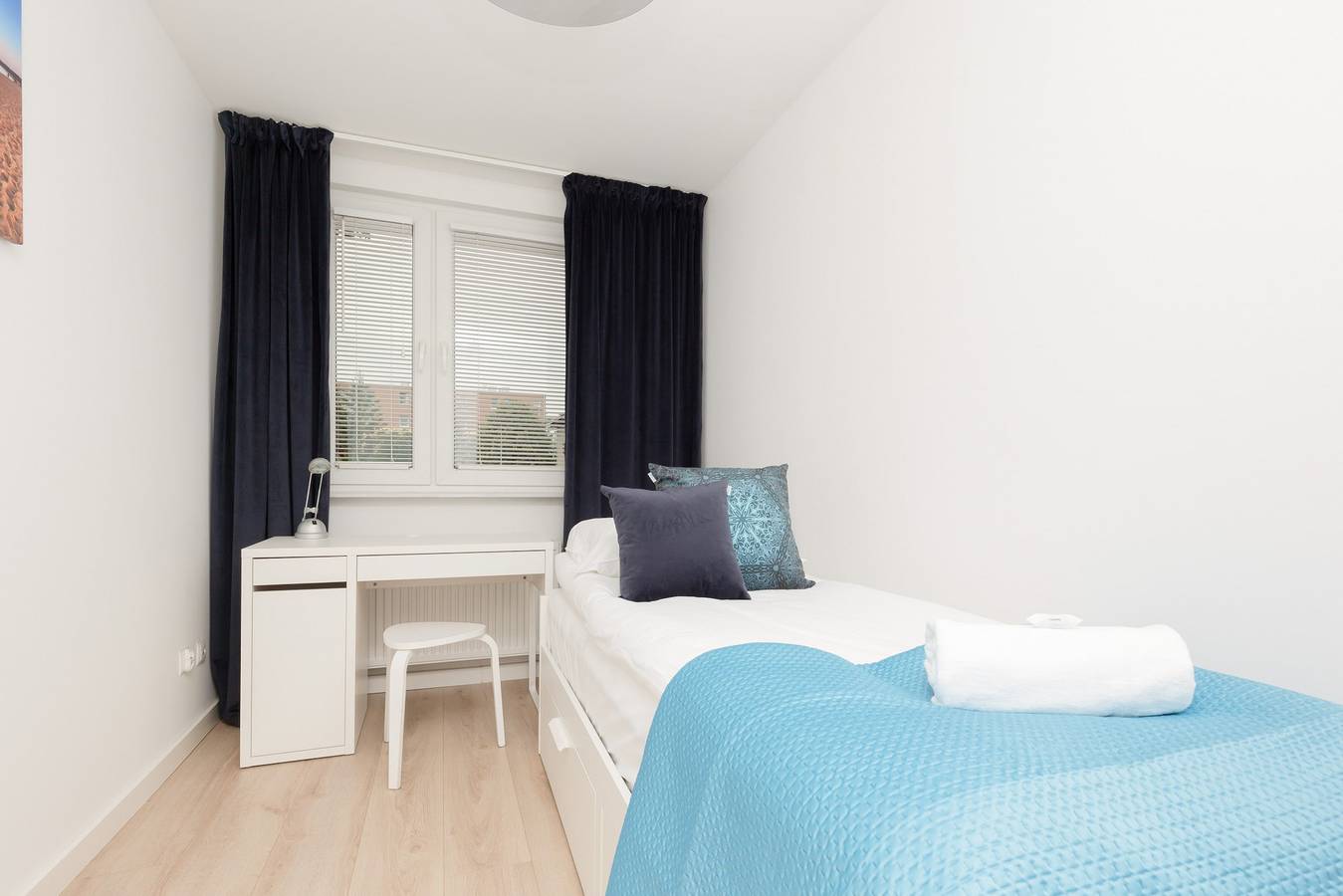 Ganze Wohnung, Spacious Apartment | 650 m to the Beach | Place to Work in Brzeźno, Danzig