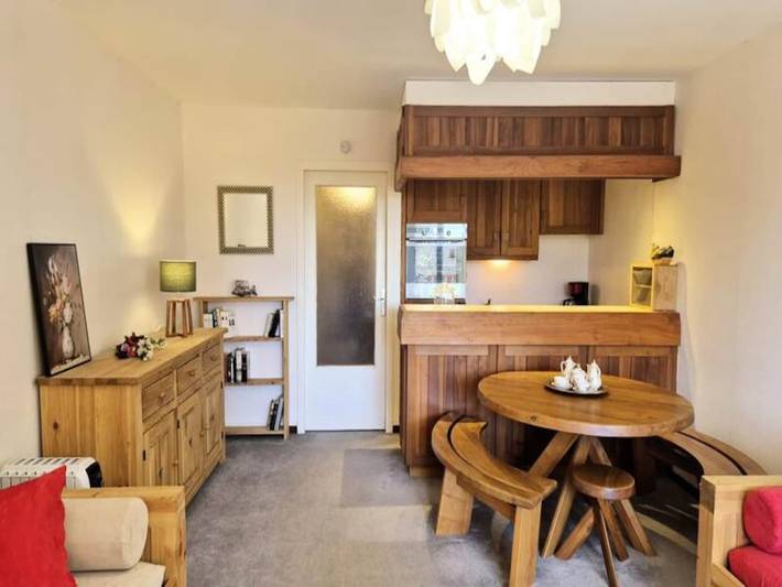 Gîte pour 4 personnes, avec terrasse dans Le Revard - 2