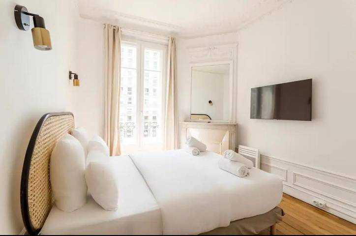 Chambre d’hôte pour 6 personnes, avec balcon près de la Tour Eiffel - 3