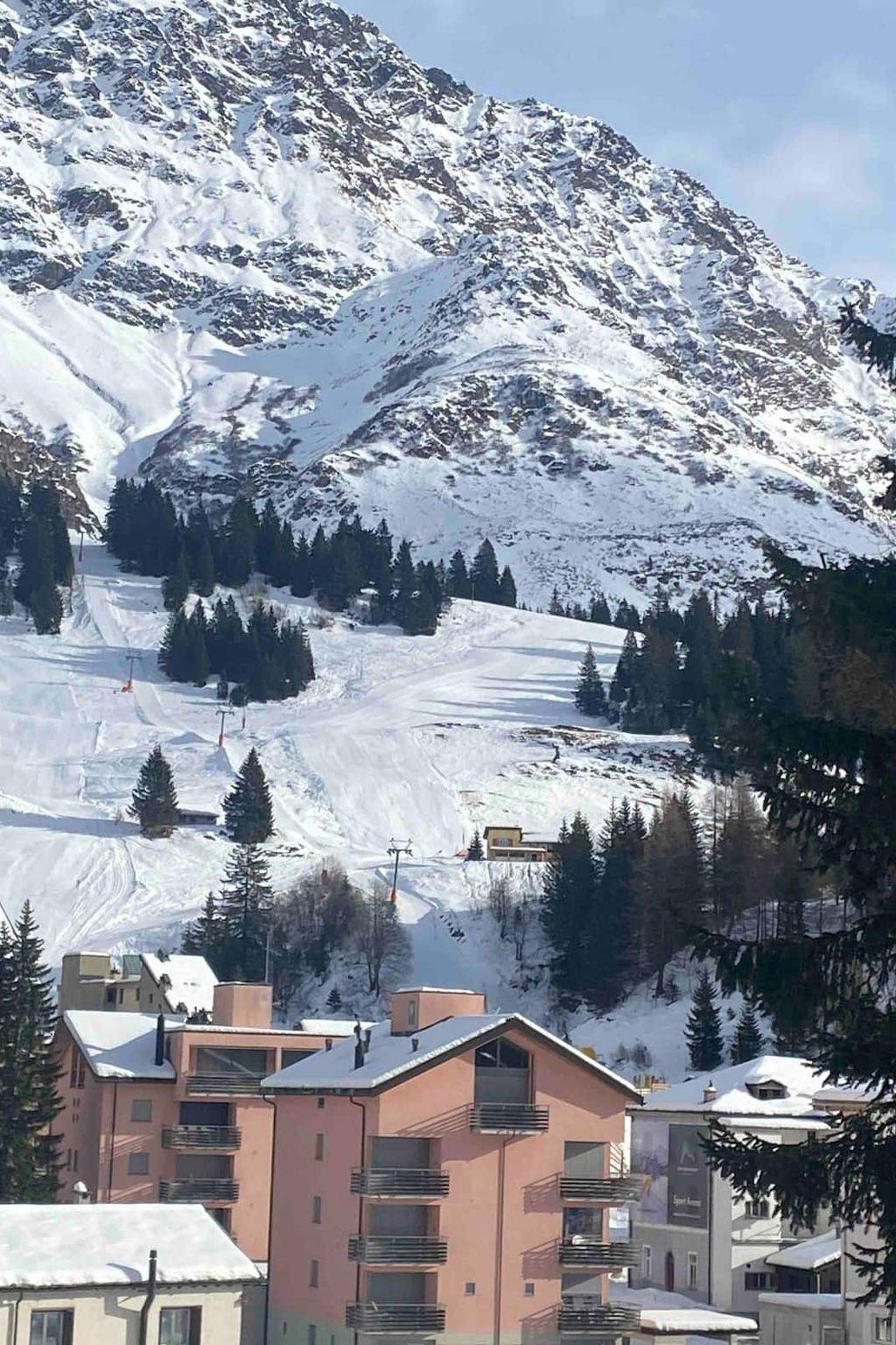 Waterfall House in Mesocco, Moësa