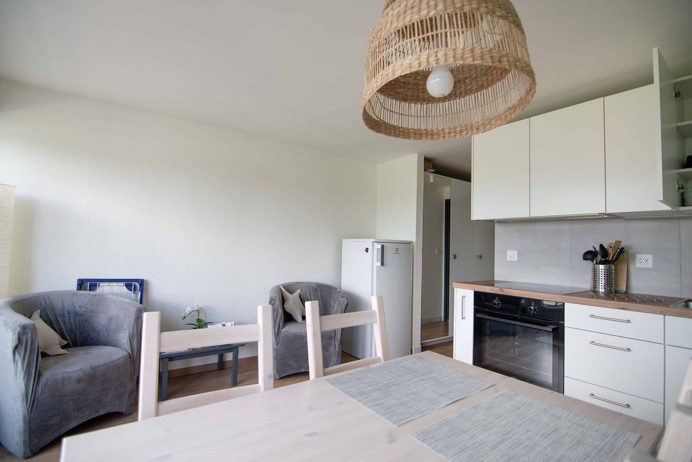 B&B Mont-Crosin - Appartement Eole in Cormoret, Naturpark Chasseral