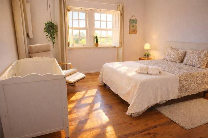 Location de vacances pour 8 personnes, avec jardin et piscine ainsi que jacuzzi et balcon, animaux acceptés à Mafra - 2