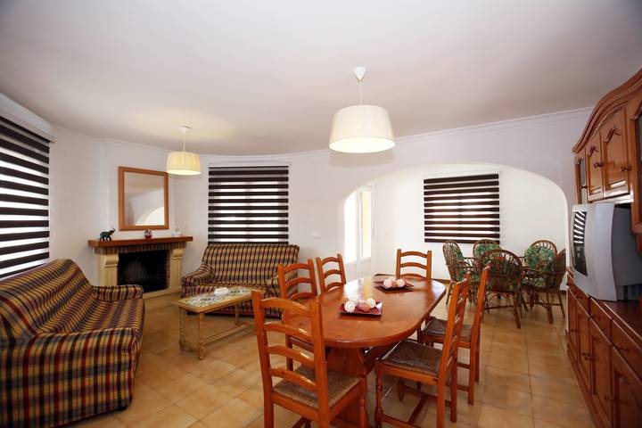 Villa für 6 Personen, mit Terrasse und Garten in Dénia - 3