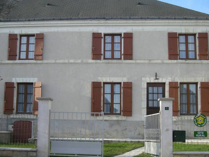 Gîte pour 10 personnes, avec terrasse, animaux acceptés