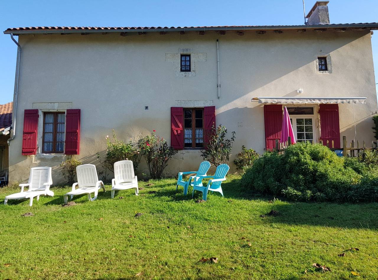 Location Gite Chez Rizonne N° 110 in La Jemaye, Périgord Vert