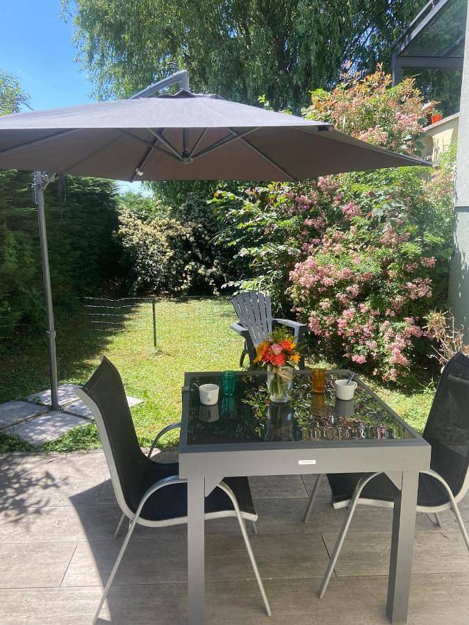 Appartement de vacances pour 3 personnes, avec Terrasse et Jardin