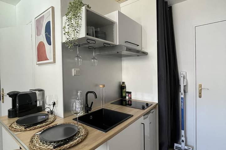 Apartamento entero, Studio 19 Avec Piscine in Rochefort-en-Terre, Región de Vannes