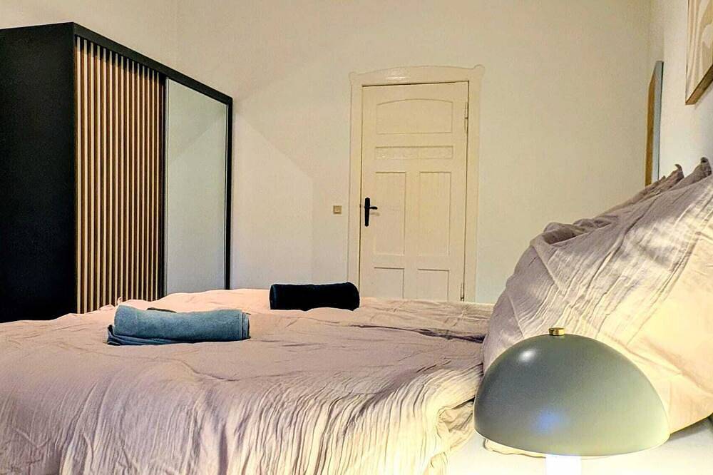 Appartement entier, Children welcome! Spacious family apartment 5 minutes from the center in Lübben, Région de Dahme-Spreewald