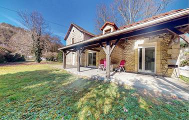 Gîte pour 7 personnes, avec jardin et terrasse à Le Bugue