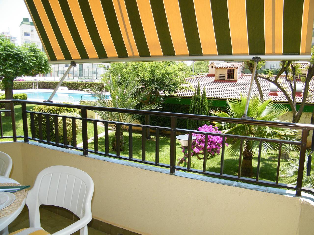 Apartamento entero, Apartamento con Aa y piscina - Familias in Playa de Gandía, Costa de Valencia