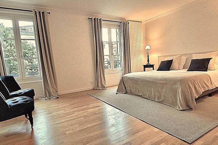 Appartement entier, Patio de l'Isle - Duplex 1 & 2 - 14 pers in Périgueux, Périgord Blanc