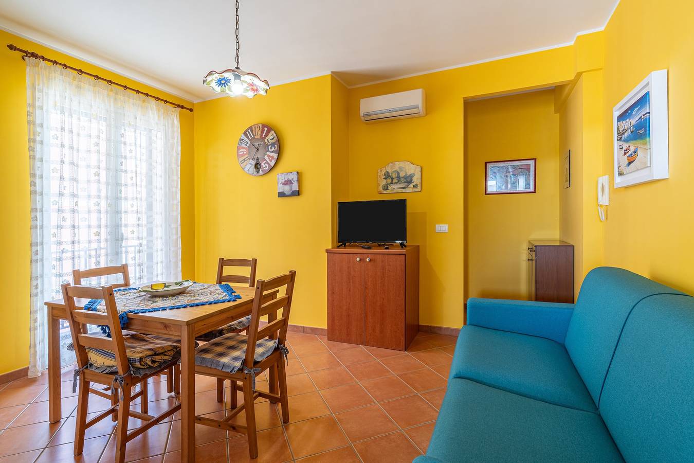 Ganze Wohnung, Apartment 'Nettuno mit Terrasse', Meerblick, Wlan und Klimaanlage in Capo Passero, Portopalo di Capo Passero
